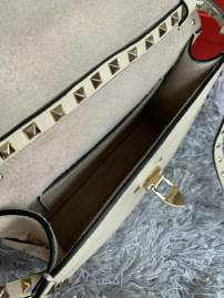 Picture of Valentino Handbags _SKUfw149629124fw